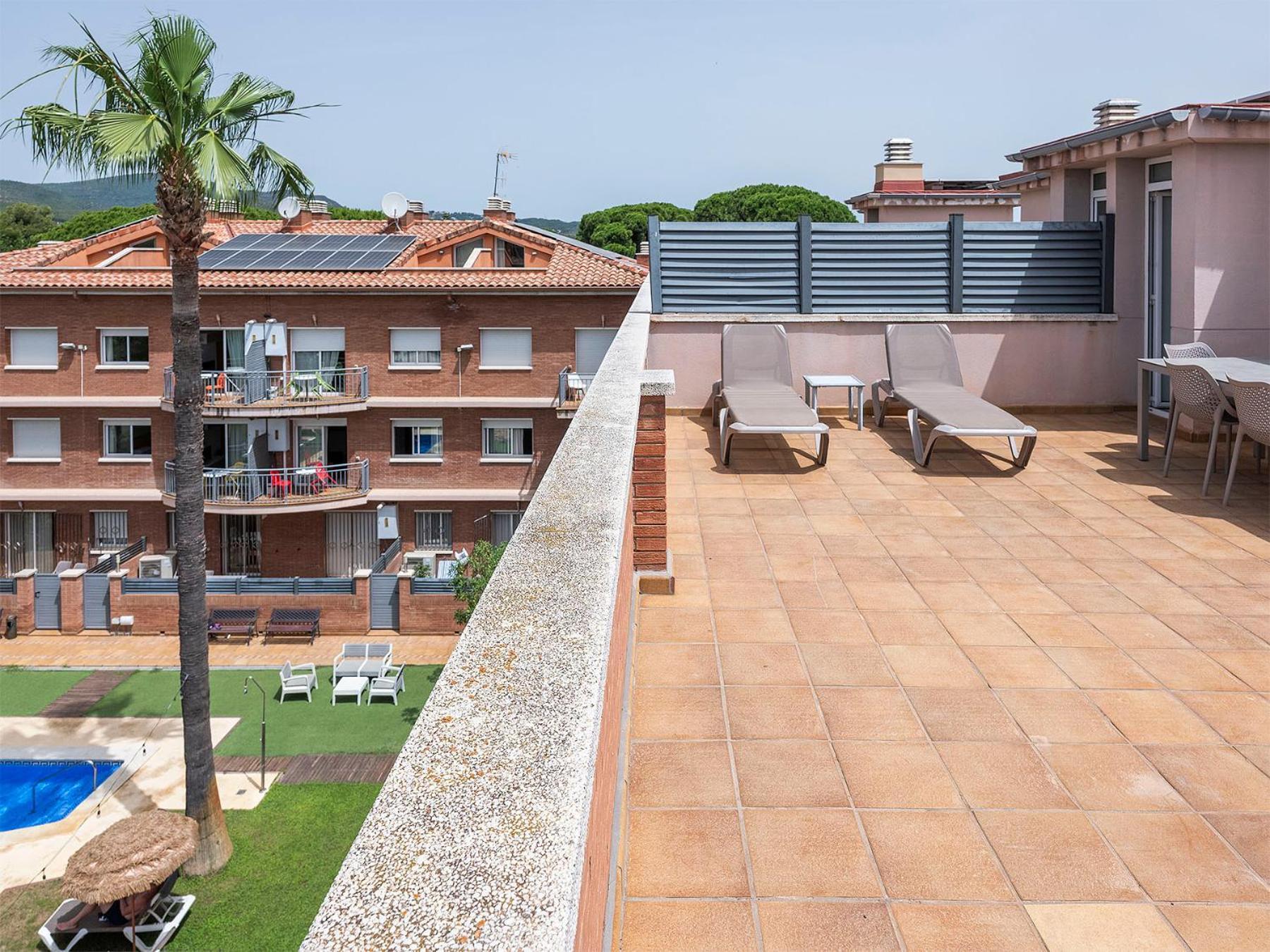 Apartamentos Velor Castelldefels Bagian luar foto