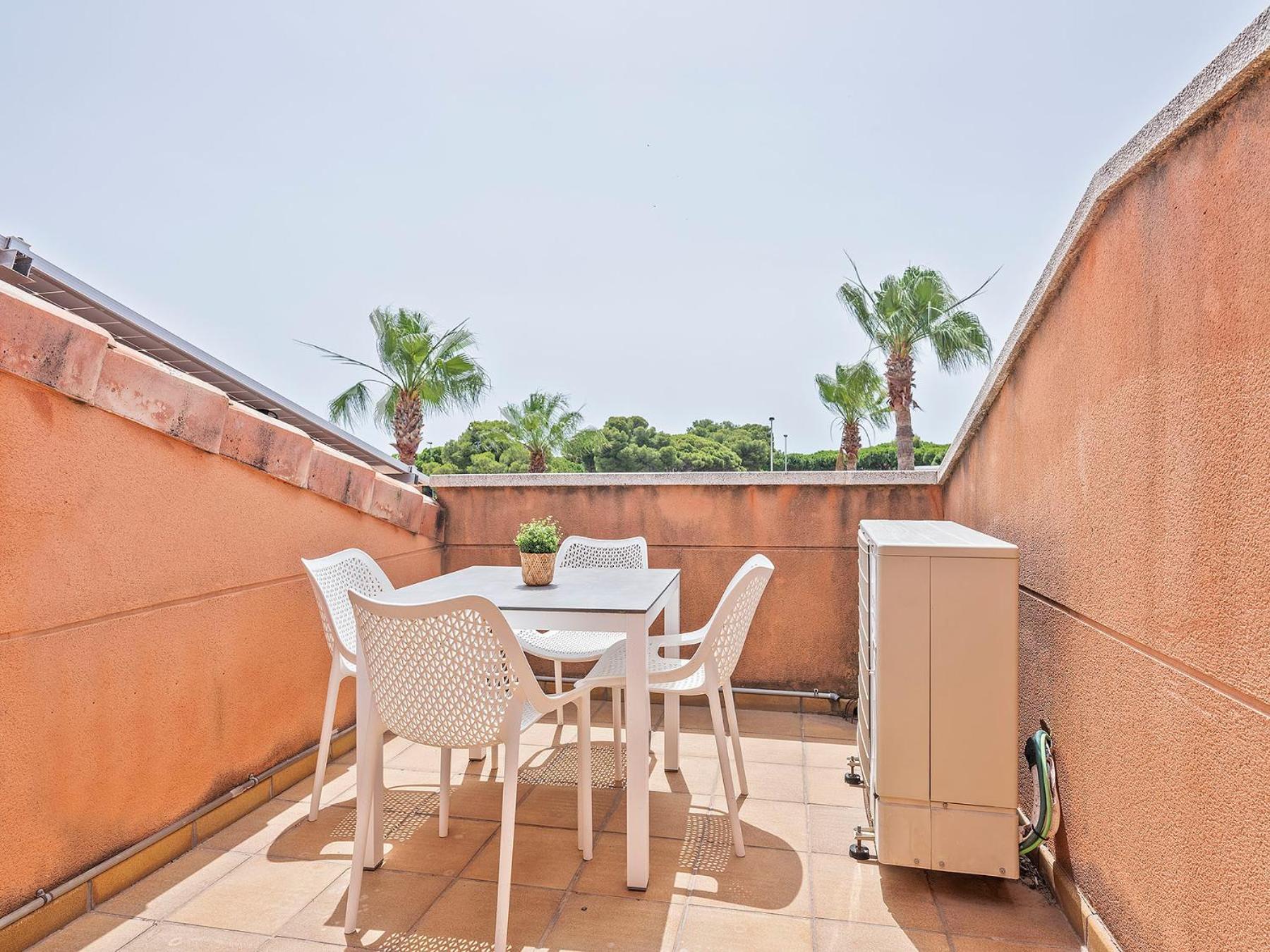 Apartamentos Velor Castelldefels Bagian luar foto