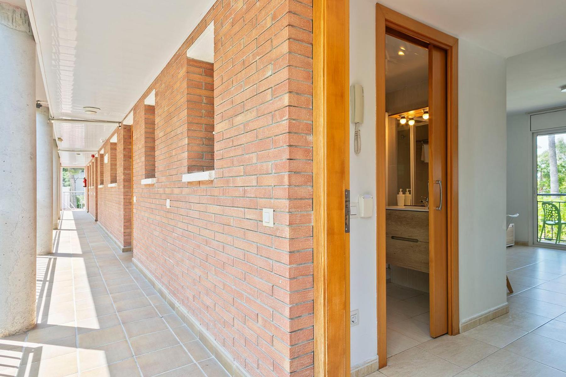 Apartamentos Velor Castelldefels Bagian luar foto